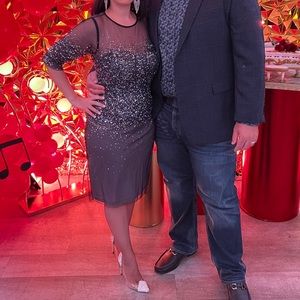 Stunning evening dress!